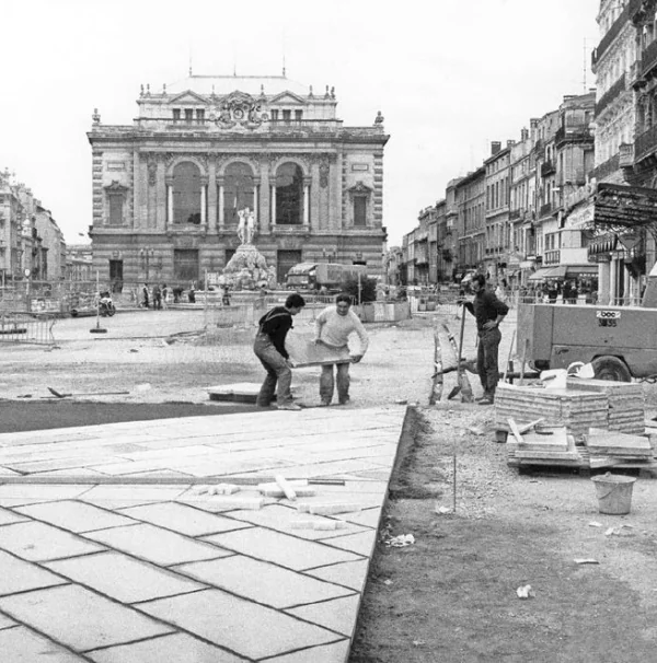 À Montpellier, les pierres de la Comédie racontent la ville