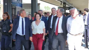 À Toulon, le train régional bouscule les trajets du quotidien