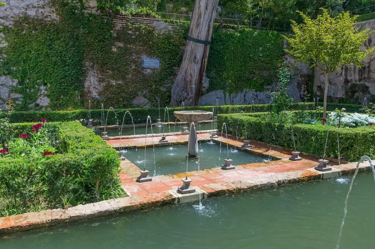 Des jardins royaux aux villes vertes : l’histoire du design paysager et 5 maîtres européens