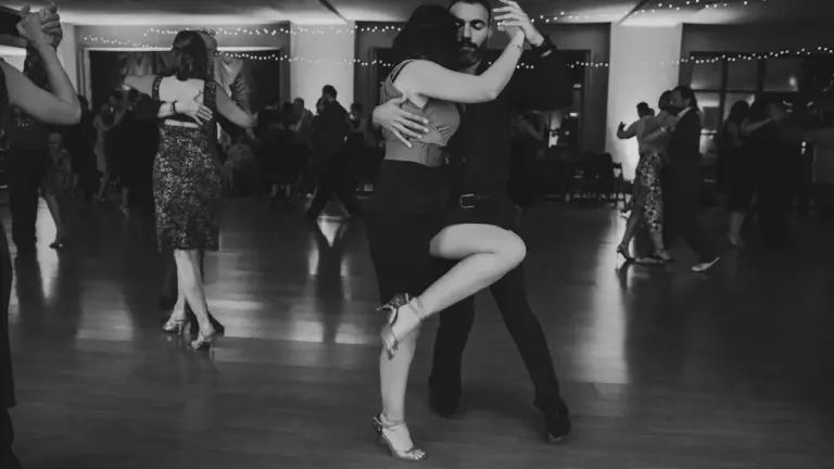 Quimper : salsa et bachata, 2 essais offerts le 10 septembre