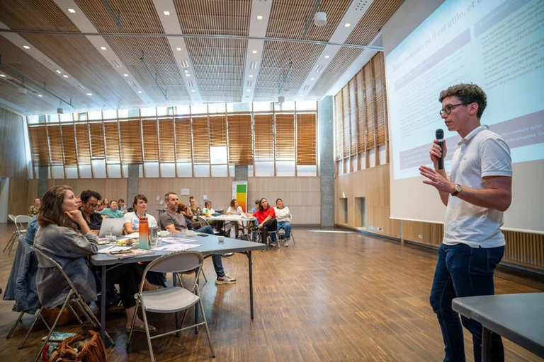 À Rennes, les éducateurs de quartier face au masculinisme des jeunes