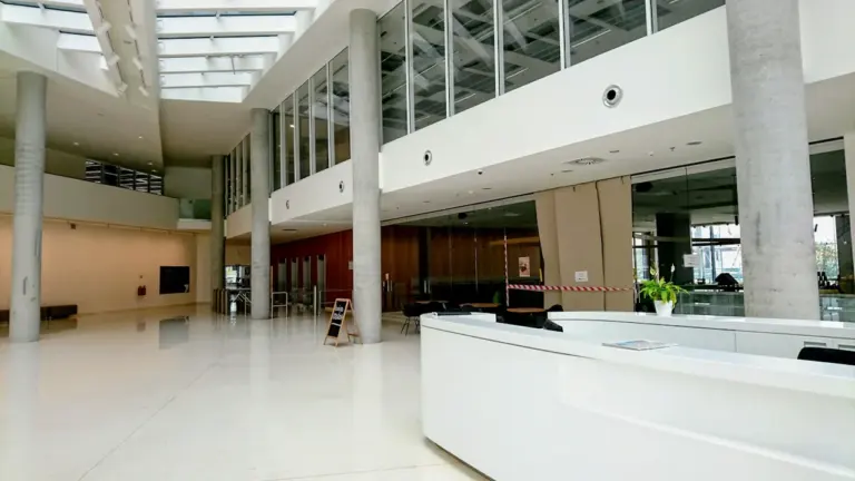 Ploemeur : un poste d’accueil à pourvoir au centre Océanis