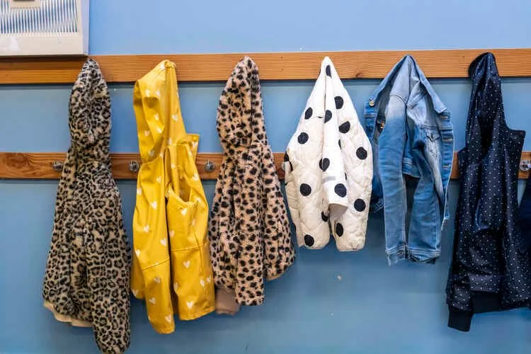 Rennes : des faux agents des déchets volent de l'argent chez les habitants